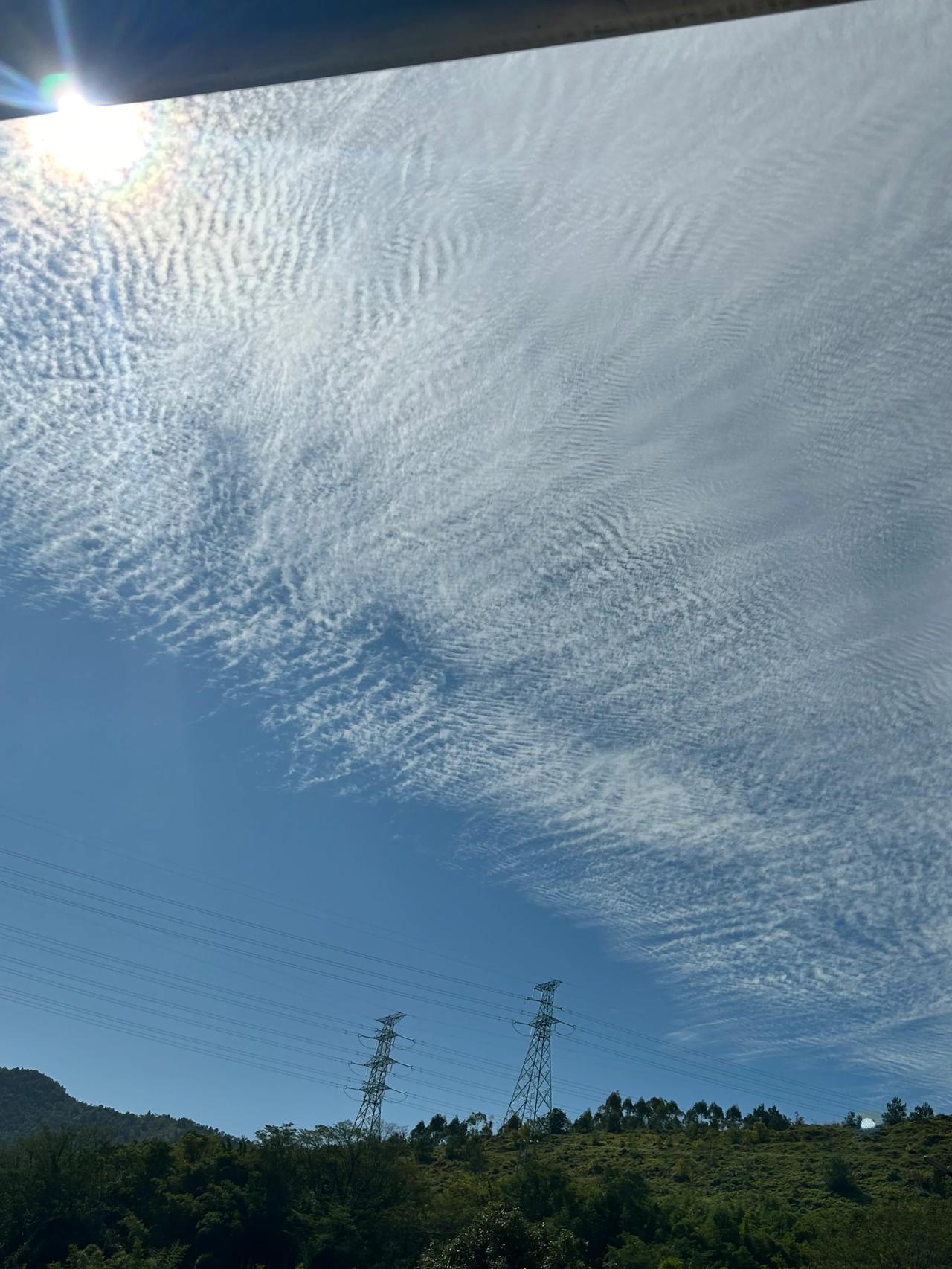 2025是我最难熬的开始，还在努力的往上👆爬，希望可以慢慢的变好，在头条60多