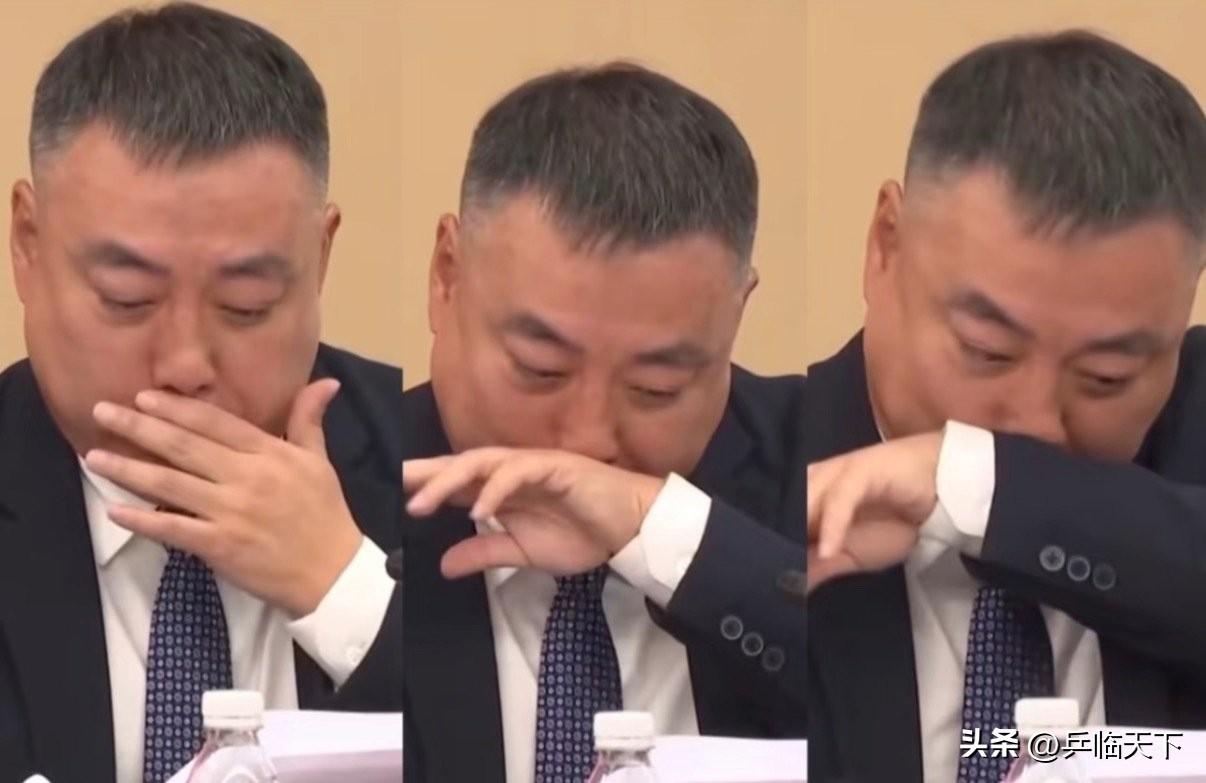 重磅人事调整！
刘国梁卸任WTT董事会主席，新主席正式上任
3月11日，WTT世