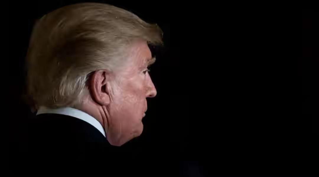 230:196！美国投票结果公布，特朗普怒不可遏。
 
2026年刚开始，特朗普