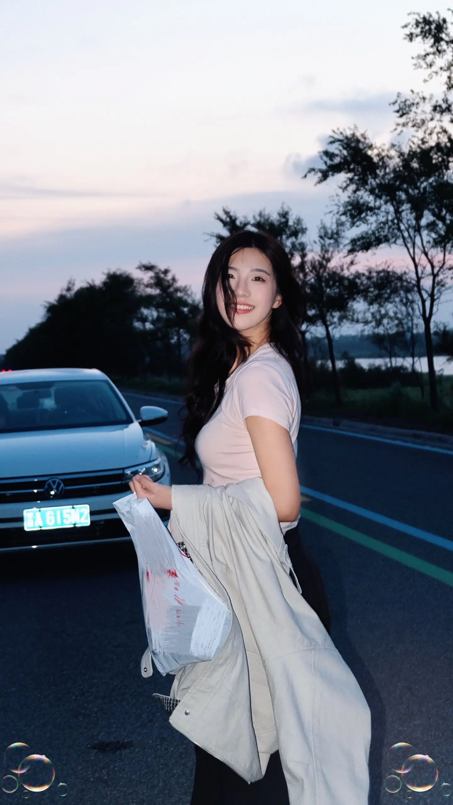 如果再遇到爱的人 记得去拉住她的手