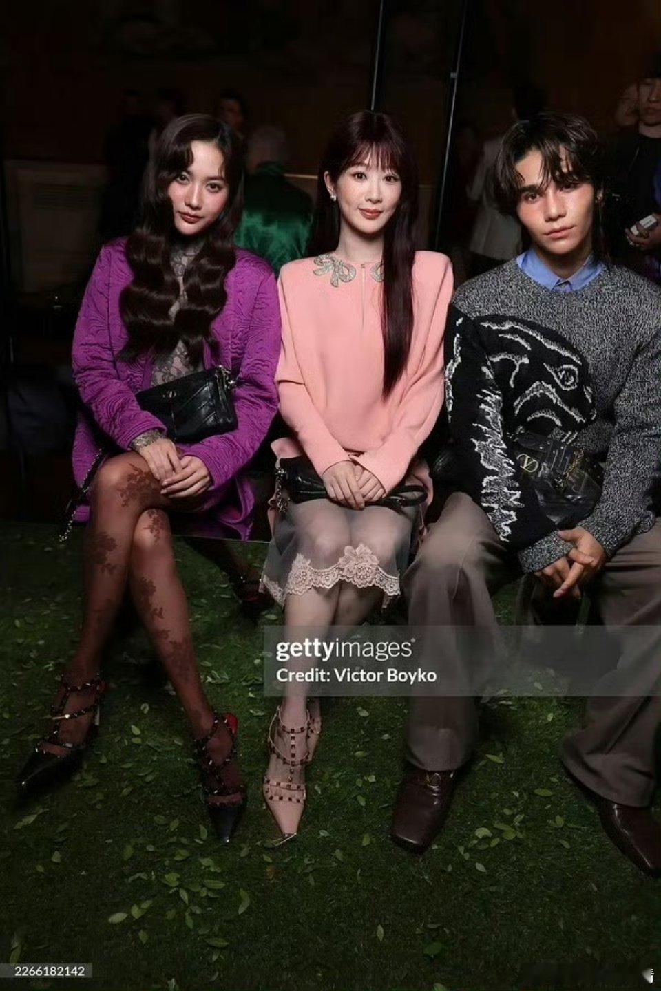 一直觉得自己很美，是吧？ 