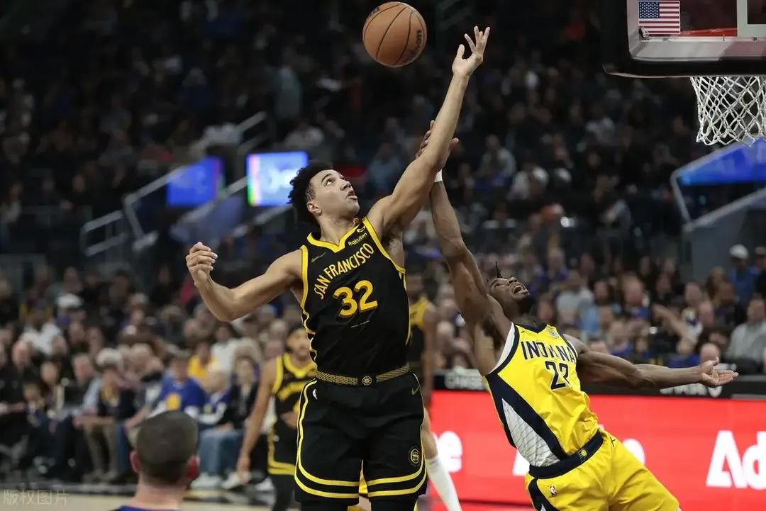 勇士惜败森林狼，下场打热火也不容易，真要被火箭反超了。
第一，库里31分，汤普森