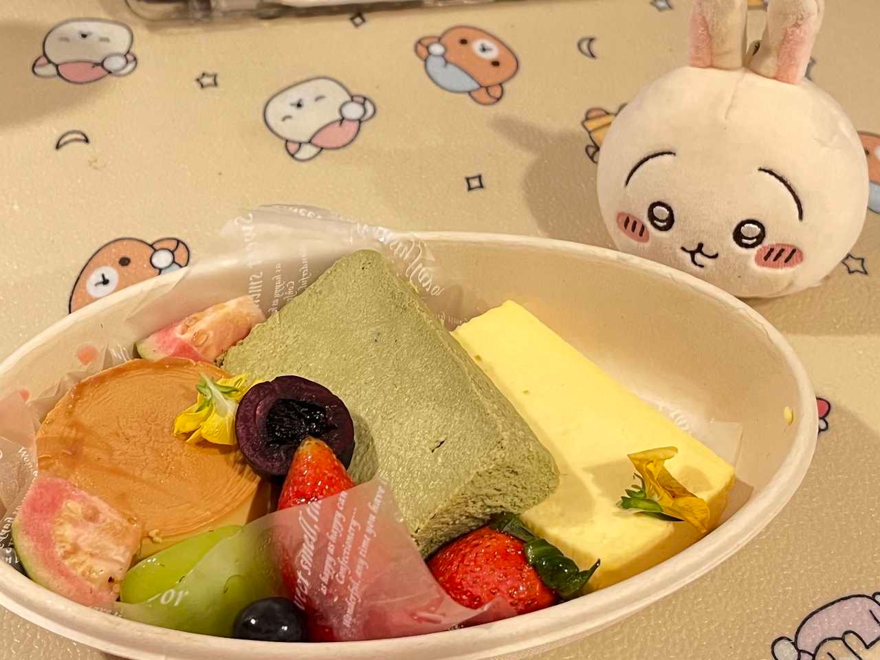 乌哩哩 吃布丁船 