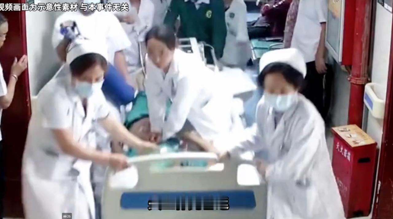 “我都没签字，你们凭什么抢救我老公？”

9月2日，湖北一名12345的工作人员