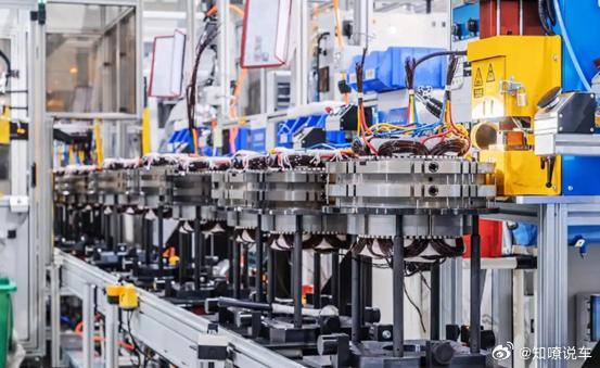 广汽要翻身？续航超1千公里固态电池明年装车，领先欧美日韩日前，知嘹汽车从广汽集团