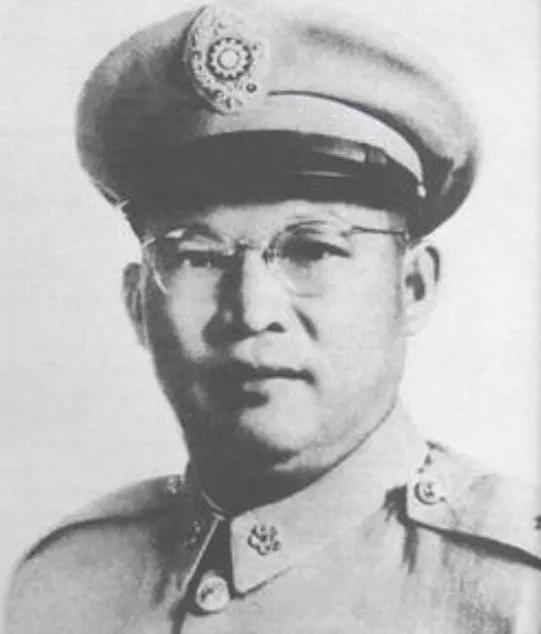 1928年，当李默庵拿着委任状，来到十一师31旅上任时，没想到却被旅长桂永清给骂