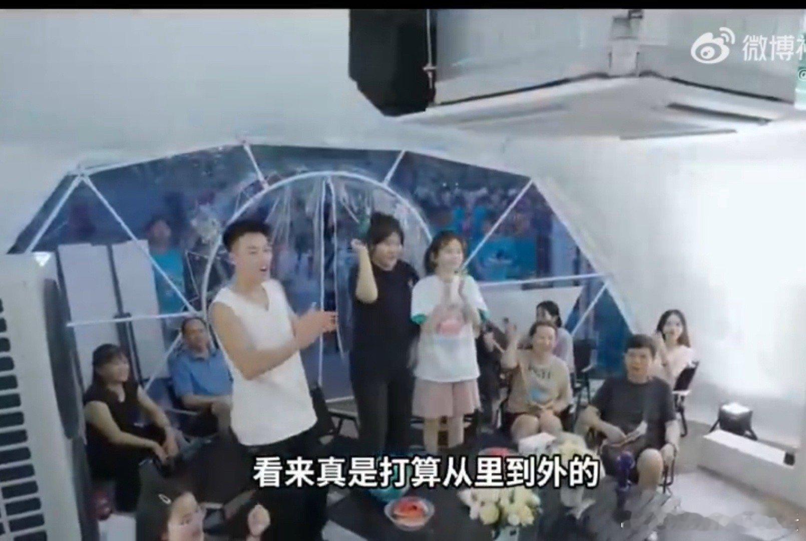 #贵州村超硬控球迷#在准备比赛的同时，还积极完善基础设施，给我们观众带来了良好的