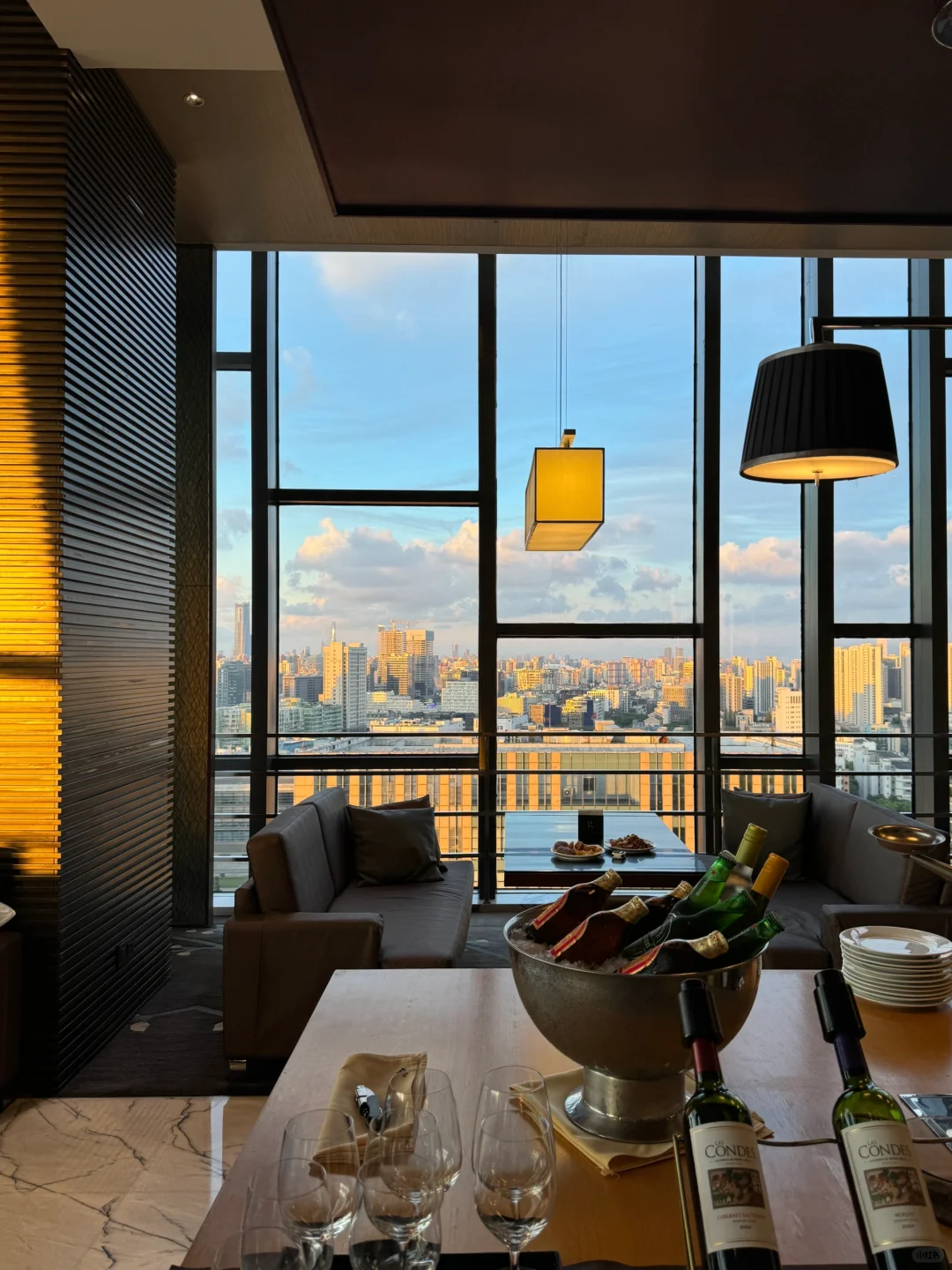 开启三天美好假期🍸