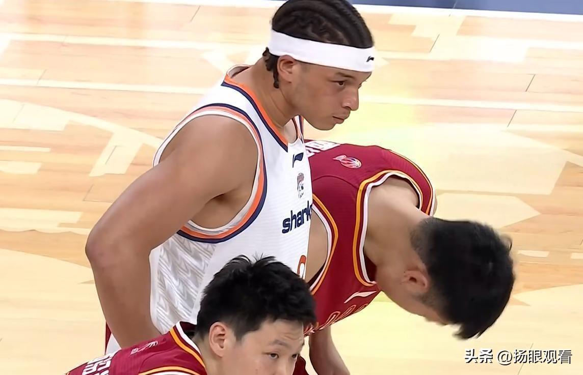 CBA本赛季冠军预测🔥懂球的都在押这支！
 
2025-26赛季CBA真的太卷