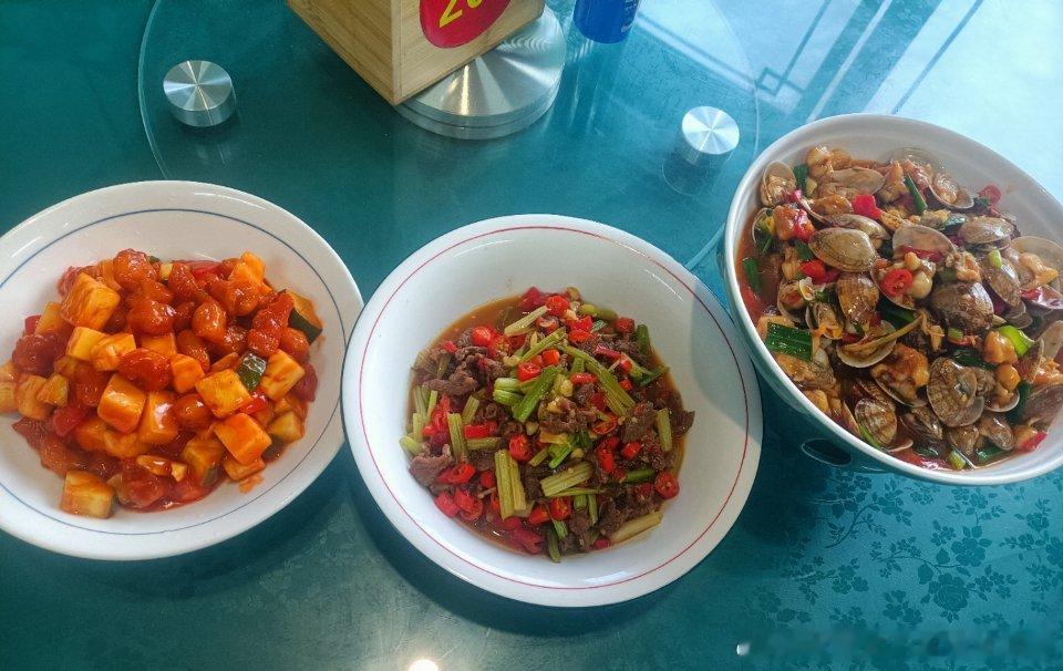 江西菜真的太美味！好吃😋 😋 😋 😋 