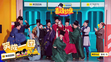 家人们谁懂啊！小力士的《四个大人》简直绝了，人均八百个心眼子，剧情反转得比坐过山