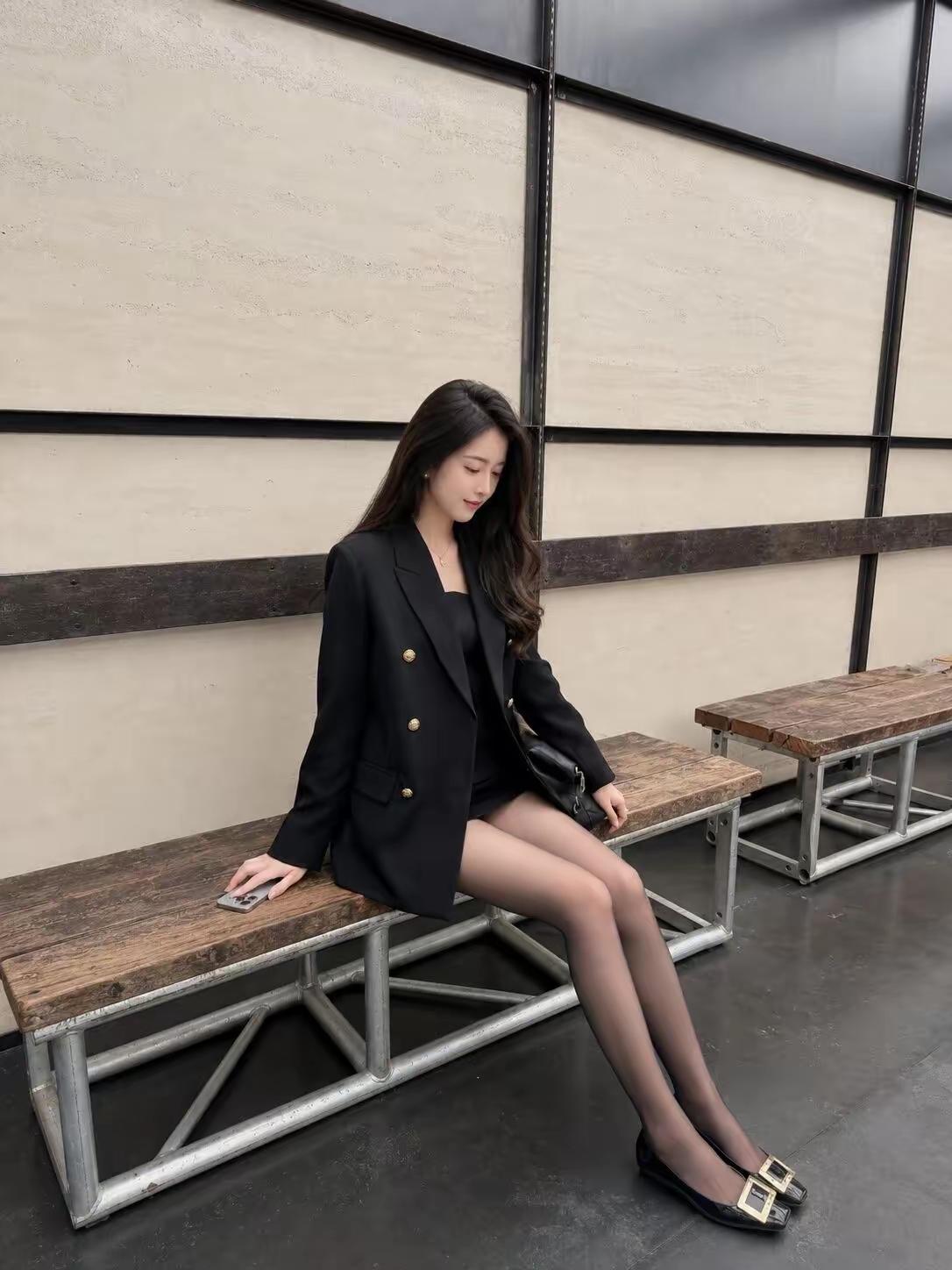 夏日生活打卡季穿搭技巧穿搭分享 有什么舒服好看的女生穿搭 女生怎么穿搭会看上去很