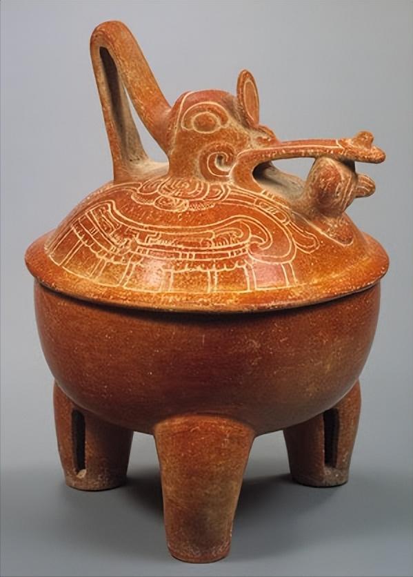 玛雅文明中的陶器

西半球（美洲）有三大文明：

阿兹特克文明（Aztec）——