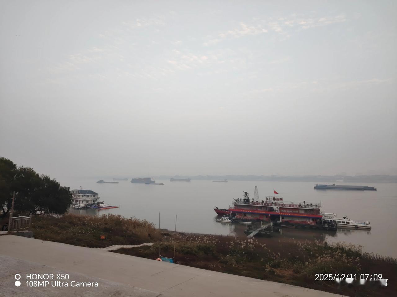 你觉得哪些东西最不该涨价感觉人们生活必须品最不该涨价