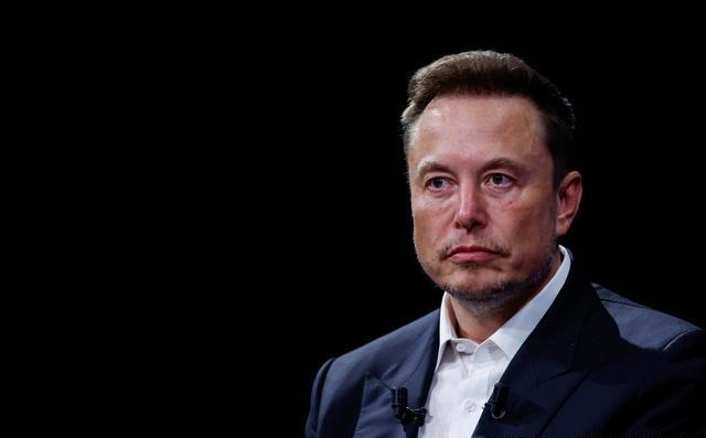 美国警告中国别碰红线！很多人以为这是强者的通牒。错了！真相是那个霸权正在崩塌。D