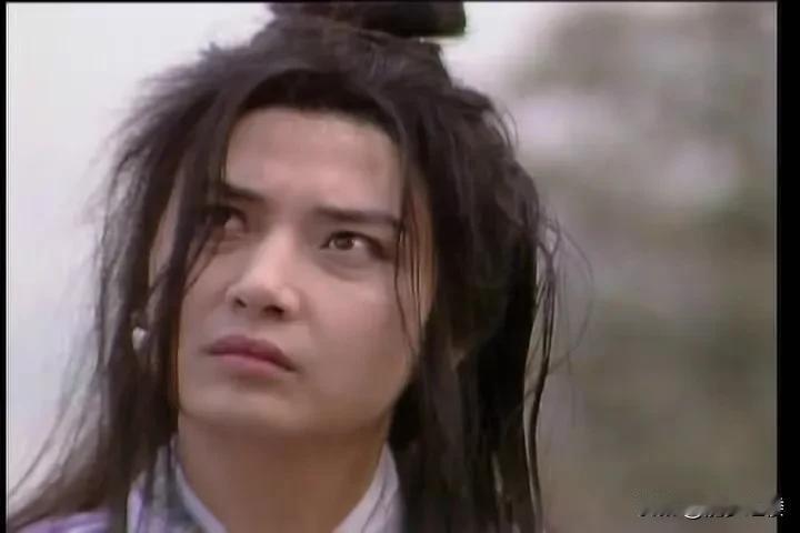 《红楼梦》在德胜门大街设置了一条暗线。柳湘莲，尤三姐，尤二姐的故事，就被暗隐在了