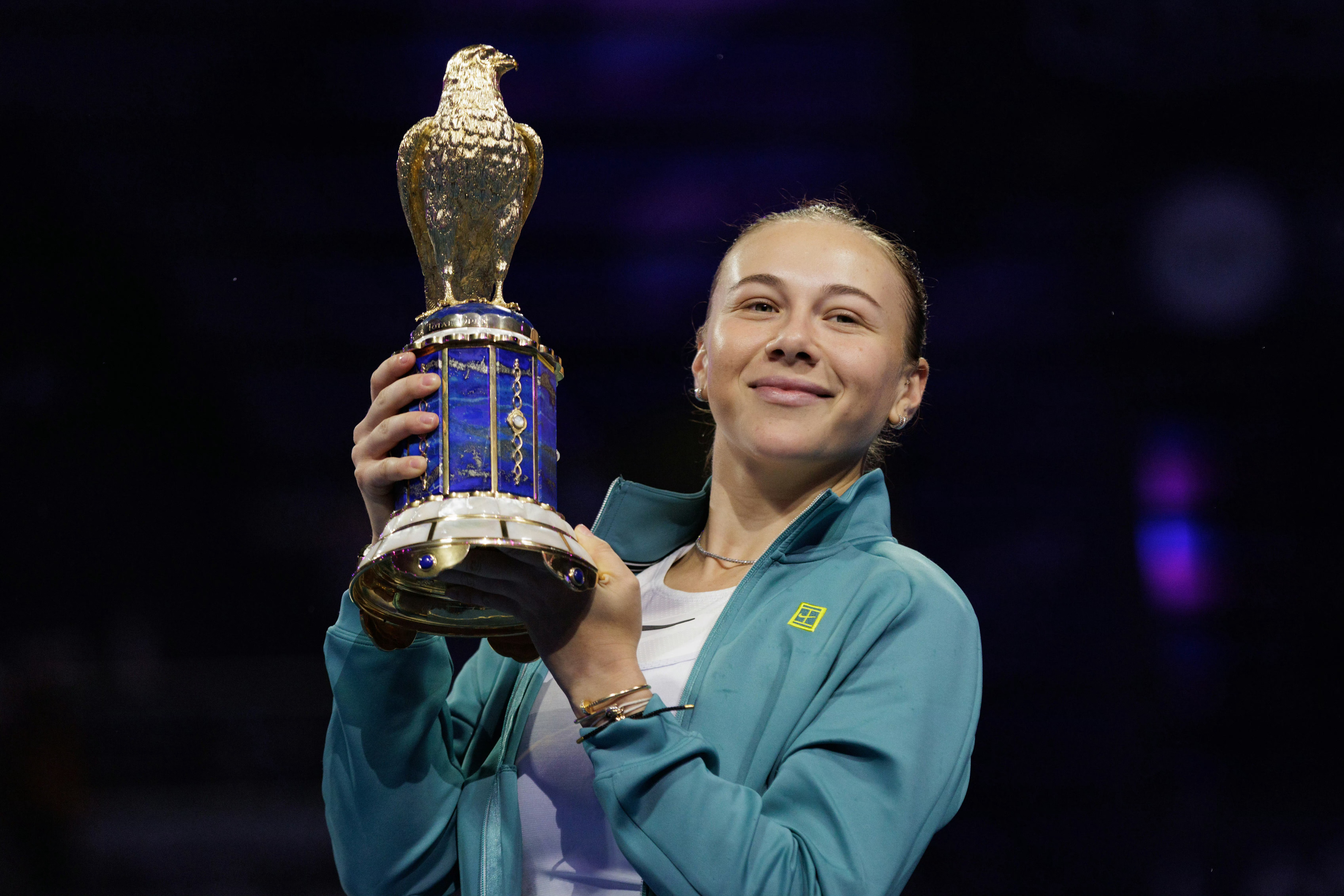 本赛季十项WTA1000赛冠军全部出炉，各站归属如下：多哈：阿尼西莫娃迪拜：米拉