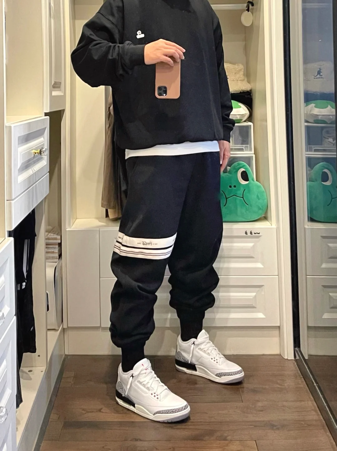 黑白叠穿｜白水泥穿搭