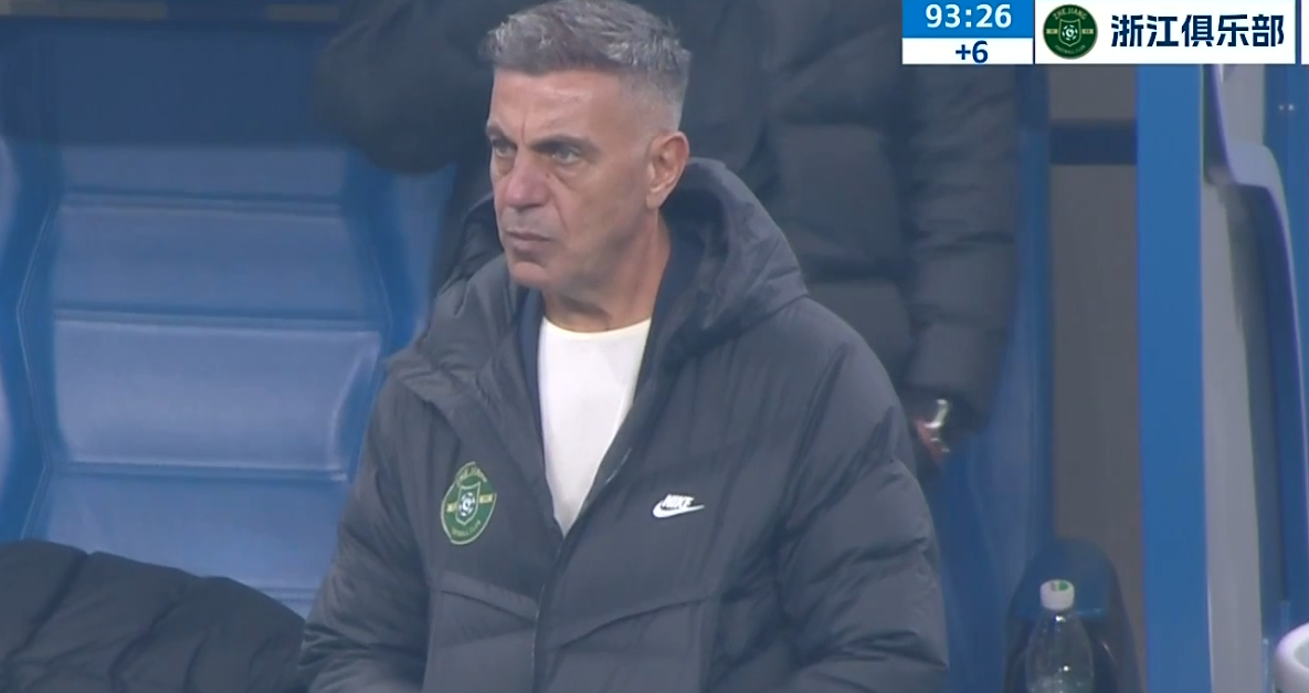 罗斯：作为主教练我负直接责任，队员们战斗到了最后一分钟