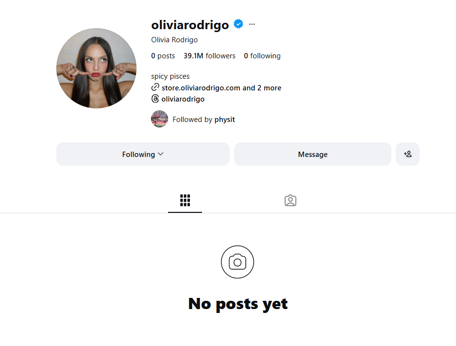娅娅 Olivia Rodrigo 刚刚清空ig账号所有帖子，疑似即将发布新专辑