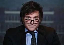 反华后又想学中国模式，支持率暴跌后，阿根廷总统打马岛牌拉中国入局，给英国制造压力