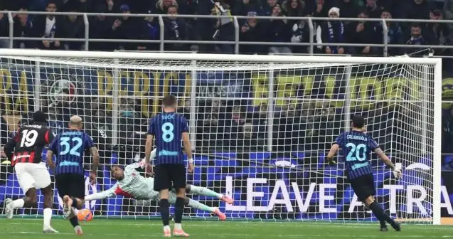 米兰德比：经典的囧式胜利，AI读不懂的莫德里奇