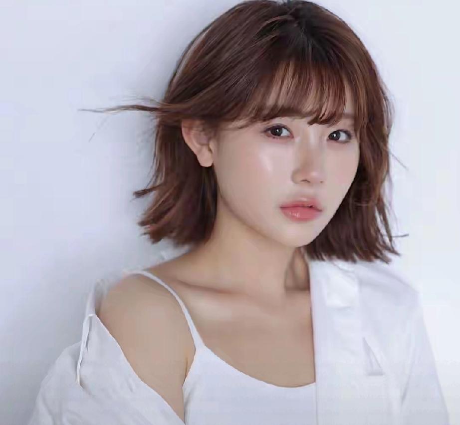 我将紧扣李田园退圈的核心痛点，提炼短剧圈乱象、AI冲击、不愿迎合资本等关键信息，