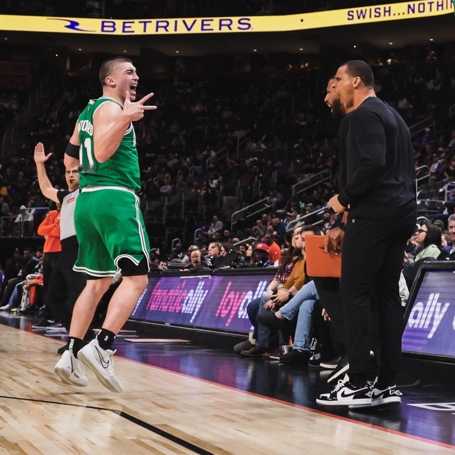 凯尔特人129-102轻取活塞迎来8连胜☘️杰伦33分4篮板4抢断普理查德20分