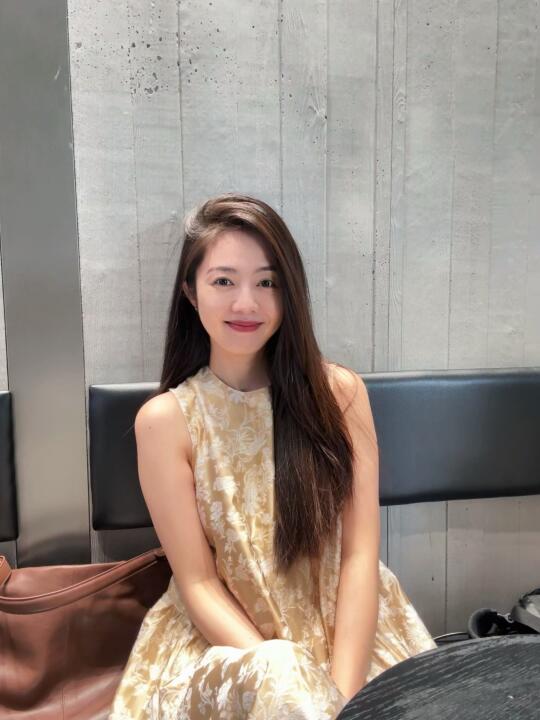 似乎是在35岁之后面相开始越变越好～