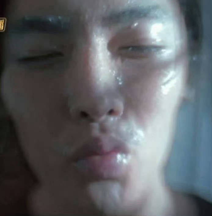要乖乖哒！亲一个😚😚😚 