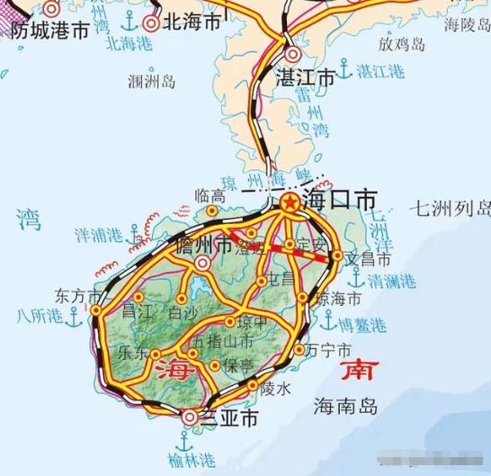 为何非洲的矿石、中东的油气，非得在新加坡卸货重装，不能直接运到我们的港口？就连东