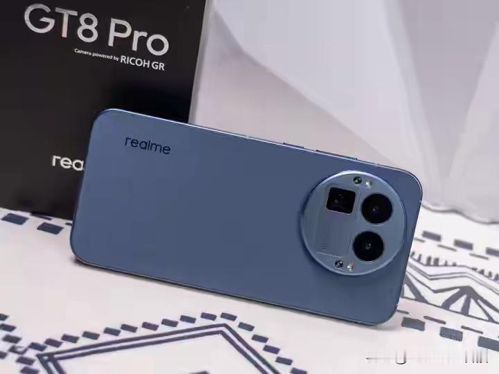 realme全面接入OPPO体系 后续升级ColorOS系统 