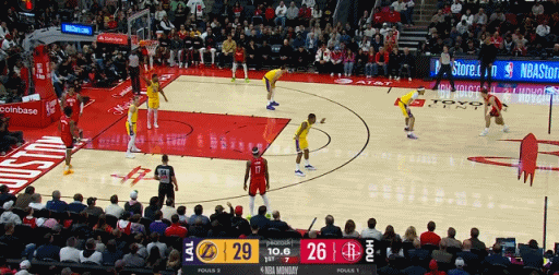 谁还不是个探花！
今天火箭和湖人的比赛，不仅是詹姆斯和杜兰特两名曾经的联盟大小王