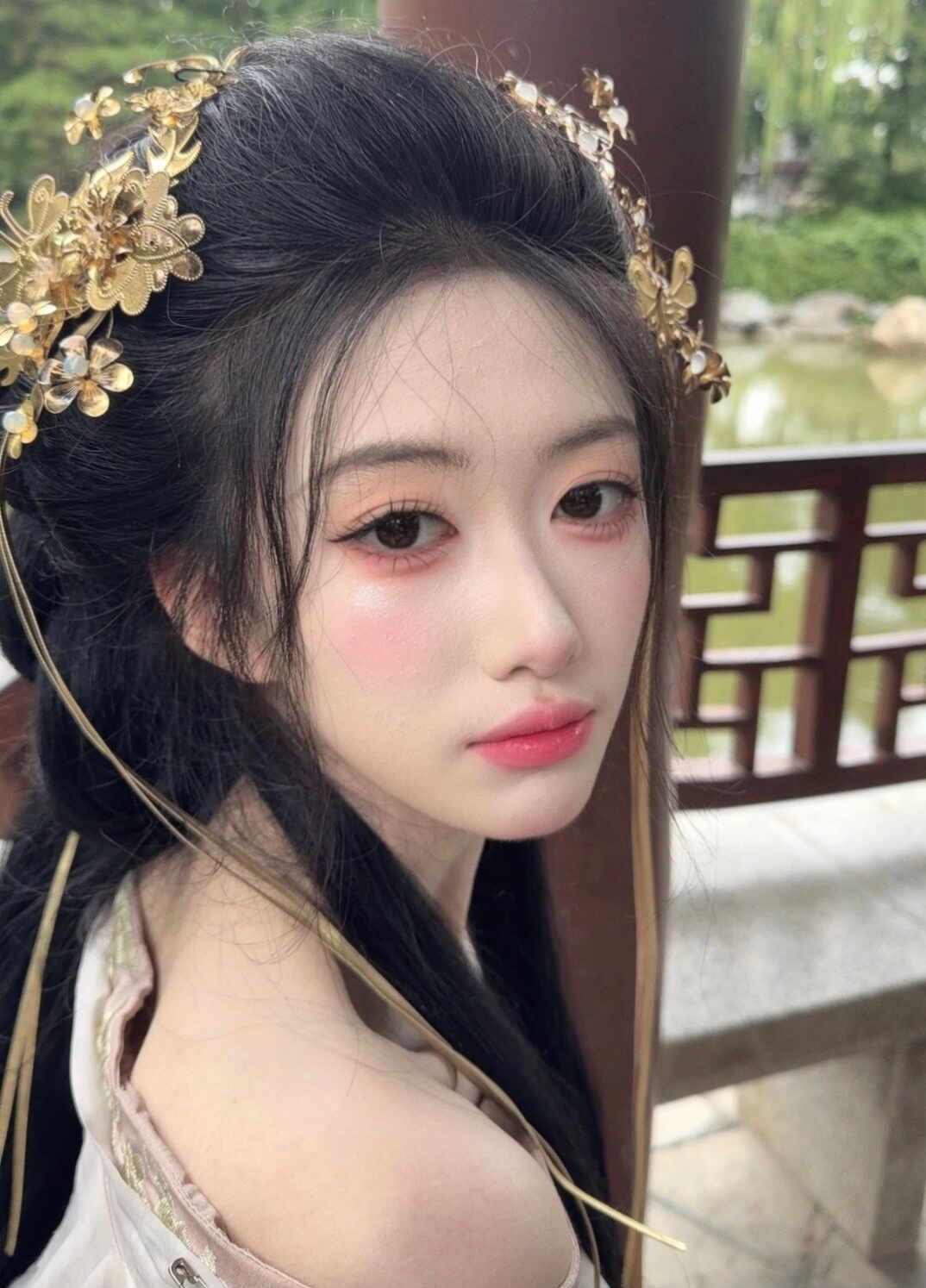 关于你生命中的山盟与水逝 我都听说