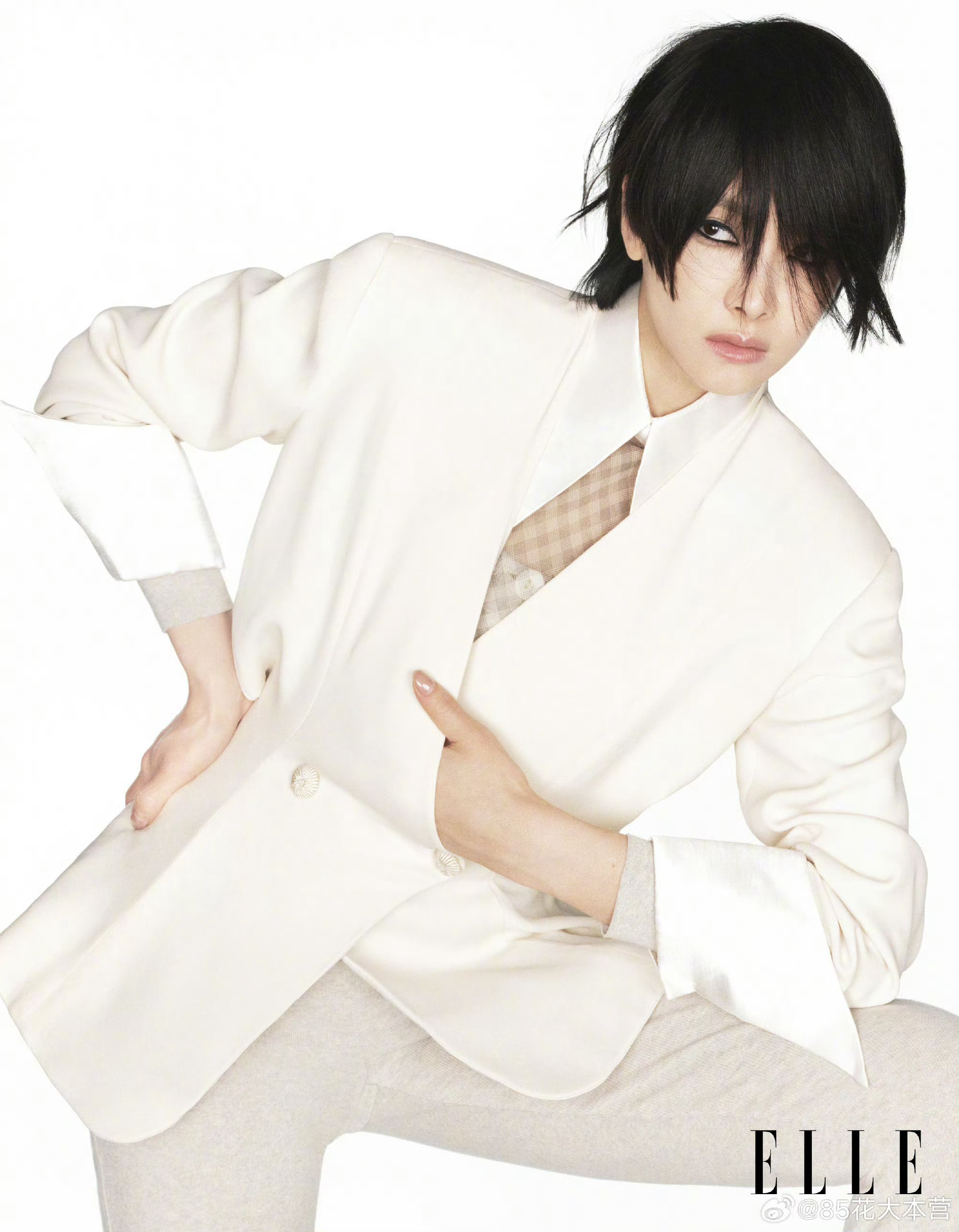 宋茜宋茜超短发大片第五度解锁ELLE双封！！！LV高定加身！！！Victoria