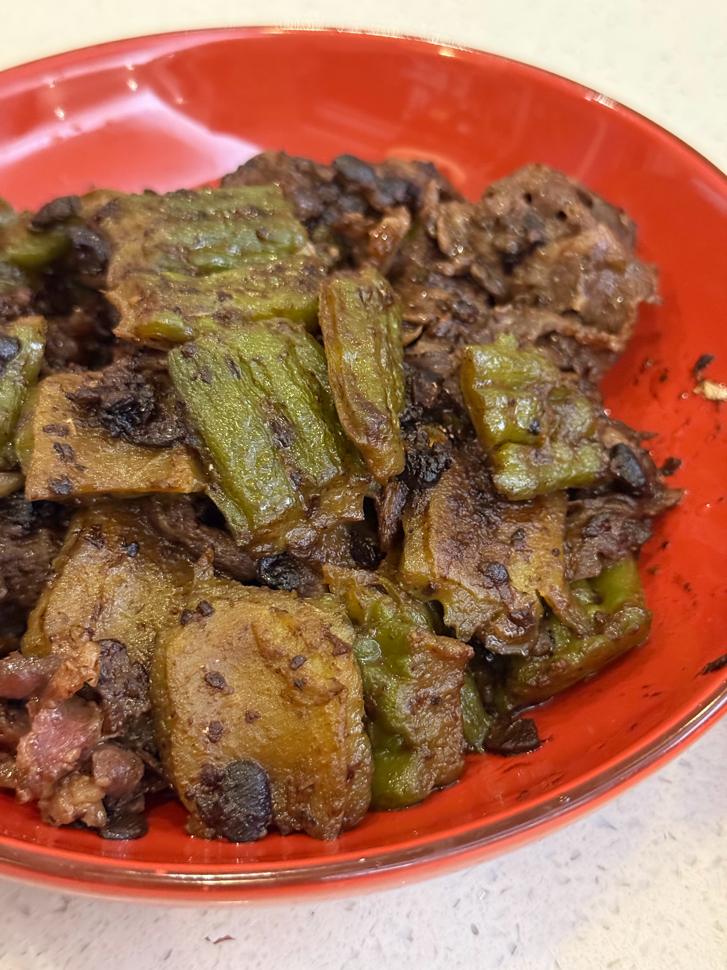 图一是豆豉鲮鱼苦瓜牛肉交待了怎么做出品居然是这样我问阿姨你今天是不是心情不好她说