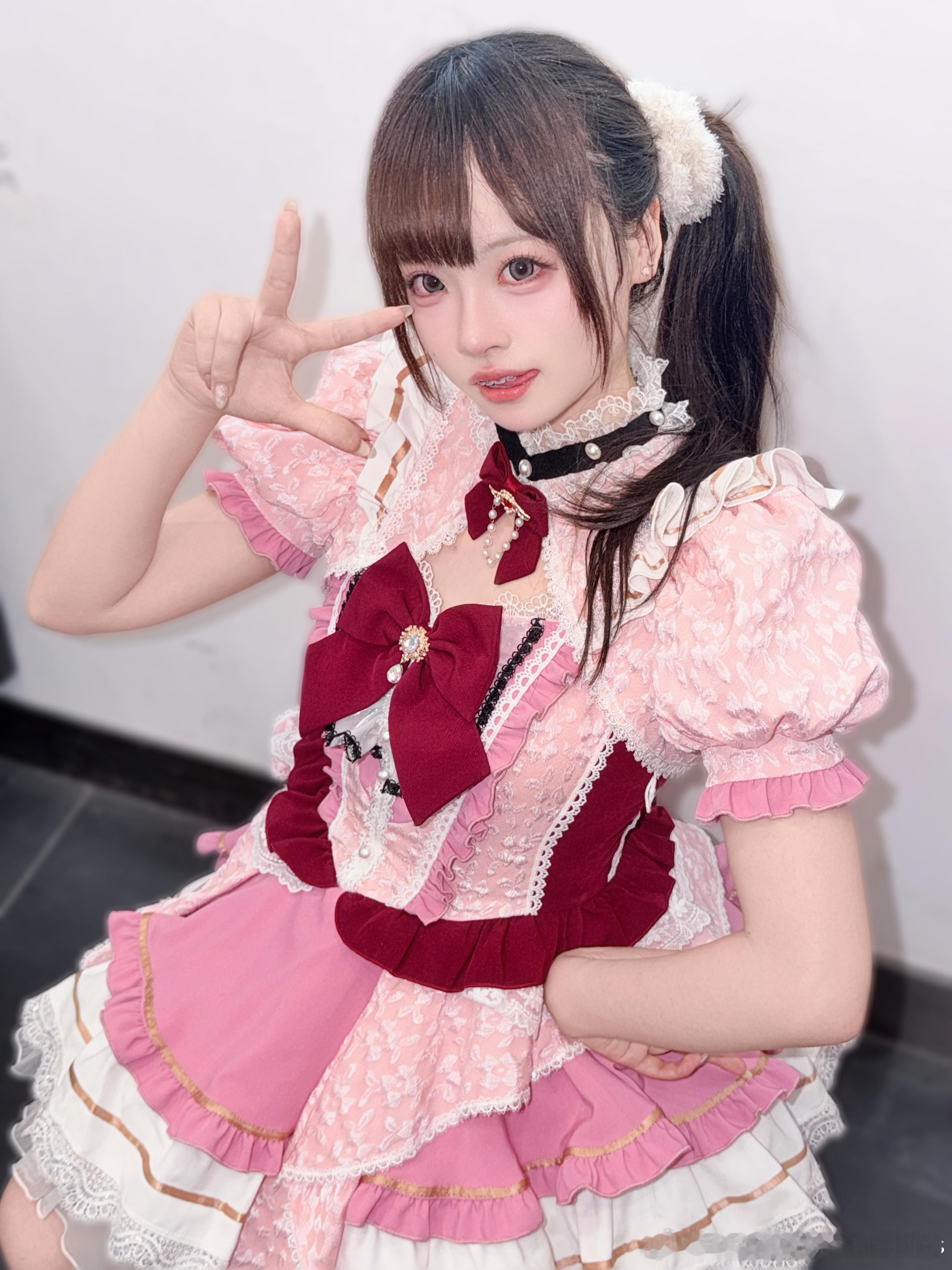 𝓒𝓲𝓪𝓵𝓵𝓸～(∠・ω< )⌒☆鱿鱼的时候就来ako姐姐这里吧🥺在