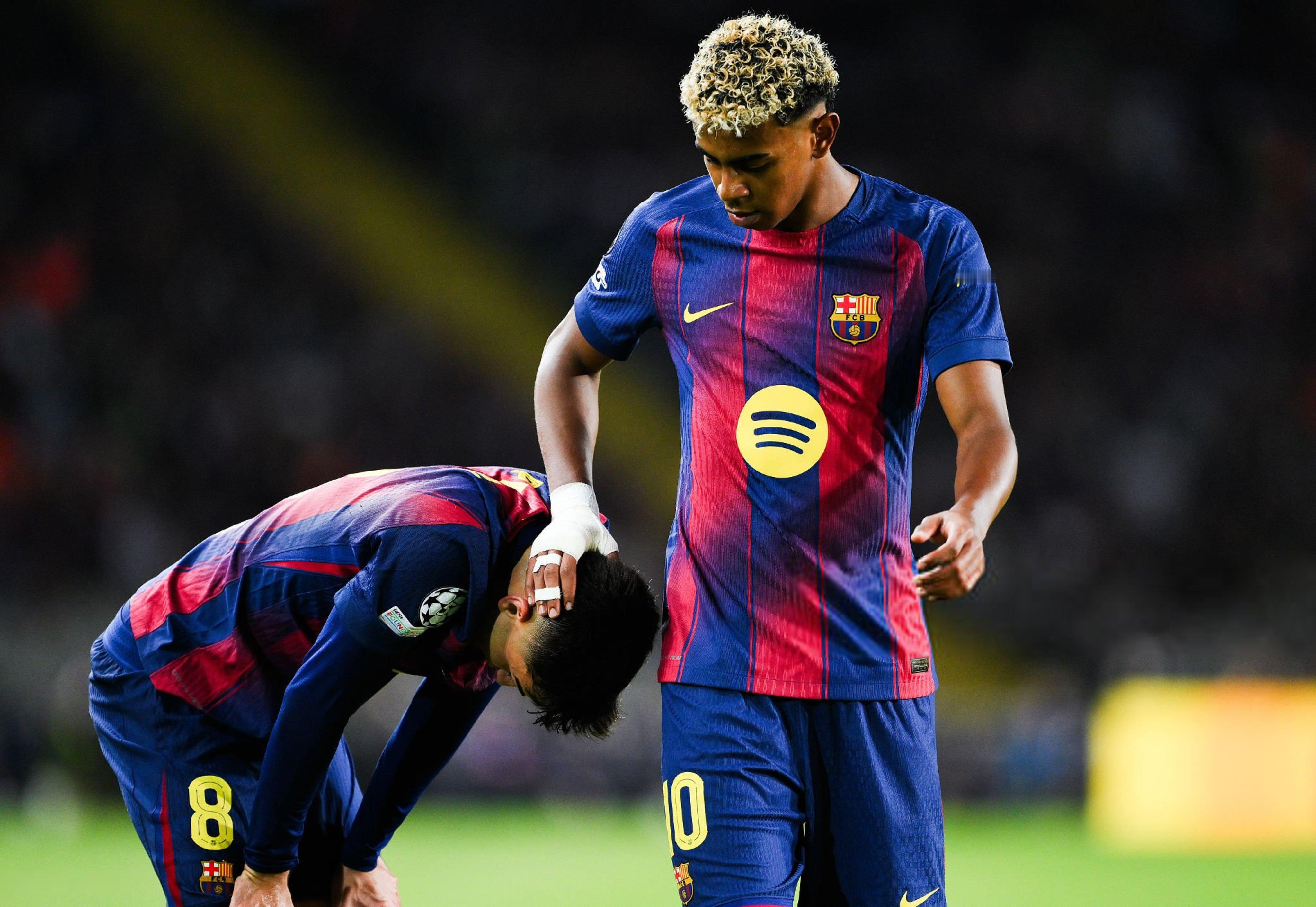 世体记者：我这辈子从来没有像昨天那样想念过佩德里。切尔西3比0巴萨热点现场切尔西