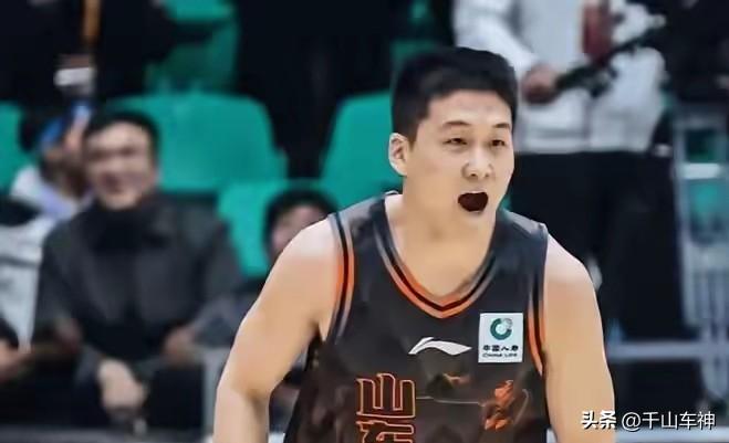 徐长锁、王晗、丁伟培养人才颗粒无收，只有邱彪为山东男篮挖掘培养出来一个“独苗”王