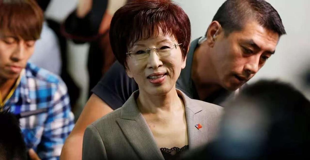 为什么说洪秀柱是国民党的孤臣？国民党可以不支持她，但是中国不会，所以这次抗战胜利