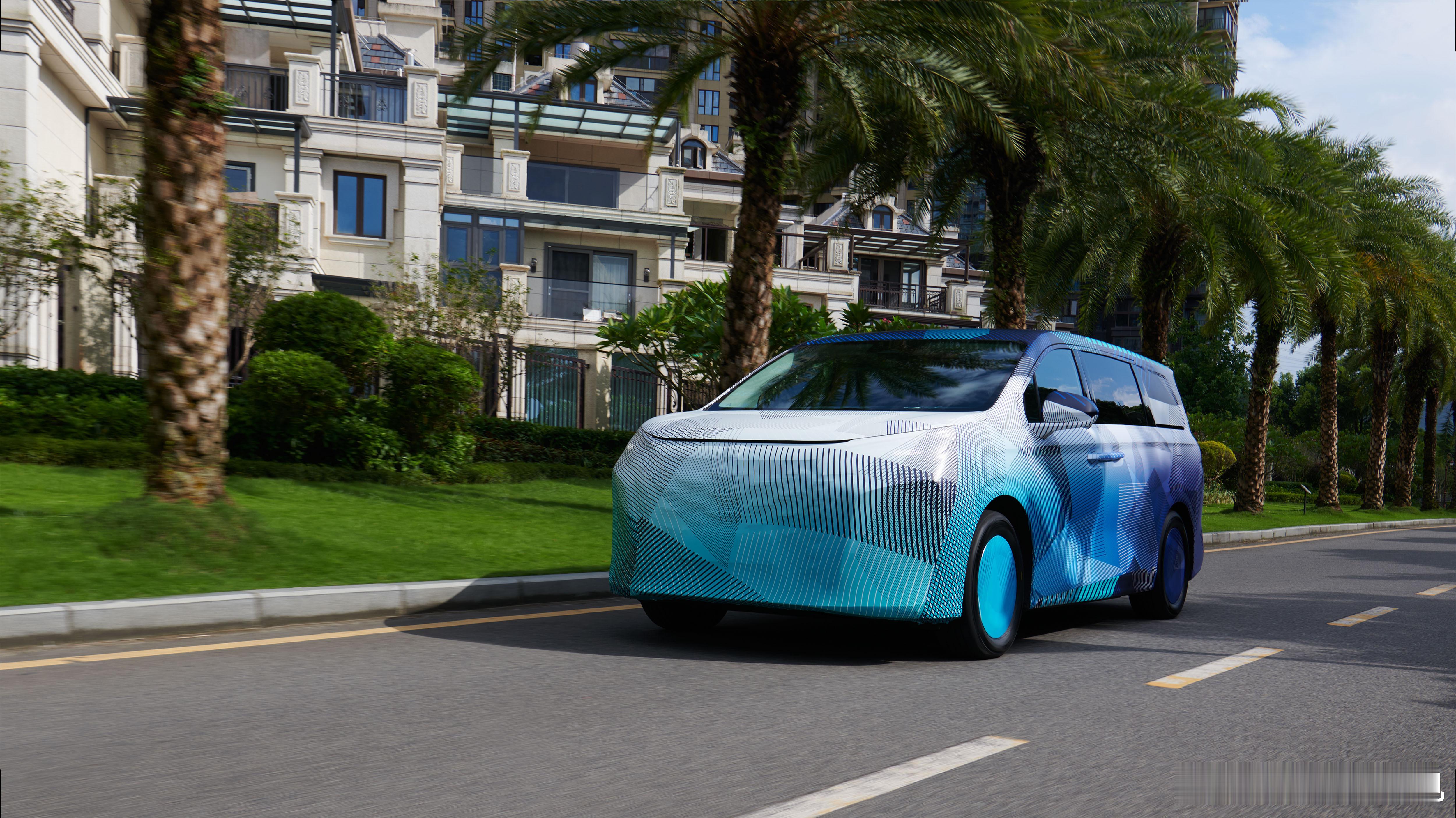 比亚迪王朝的MPV终于来了，谍照很帅，车长应该超5米了，妥妥的中大型~路总，成都