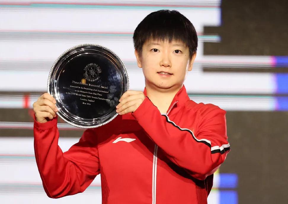 伦敦世乒赛女团决赛，国乒女队打得太惊险了，最终3-2逆转日本队，成功拿下7连冠！