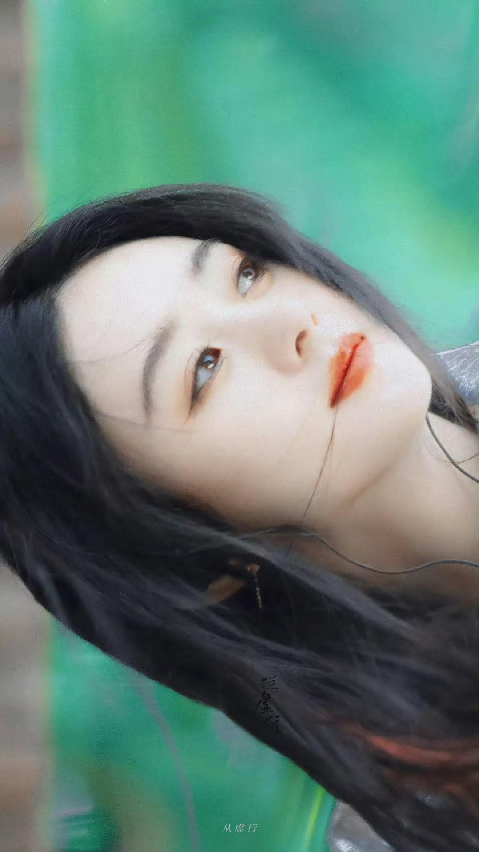 活力少女呀清纯甜美