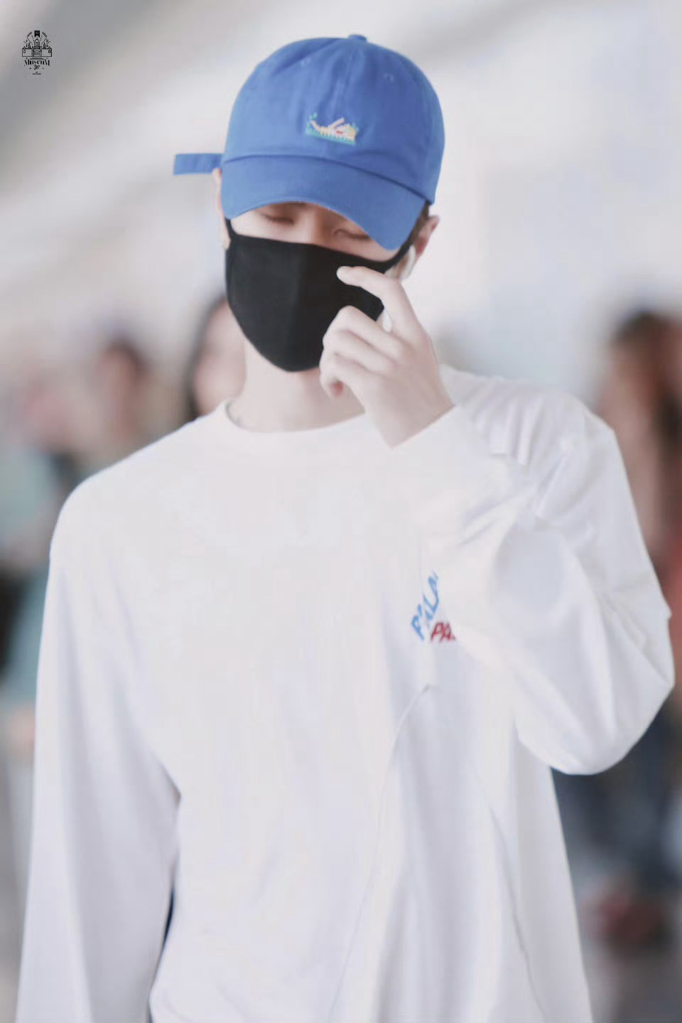 白T  帽子一戴谁也不爱🧢 