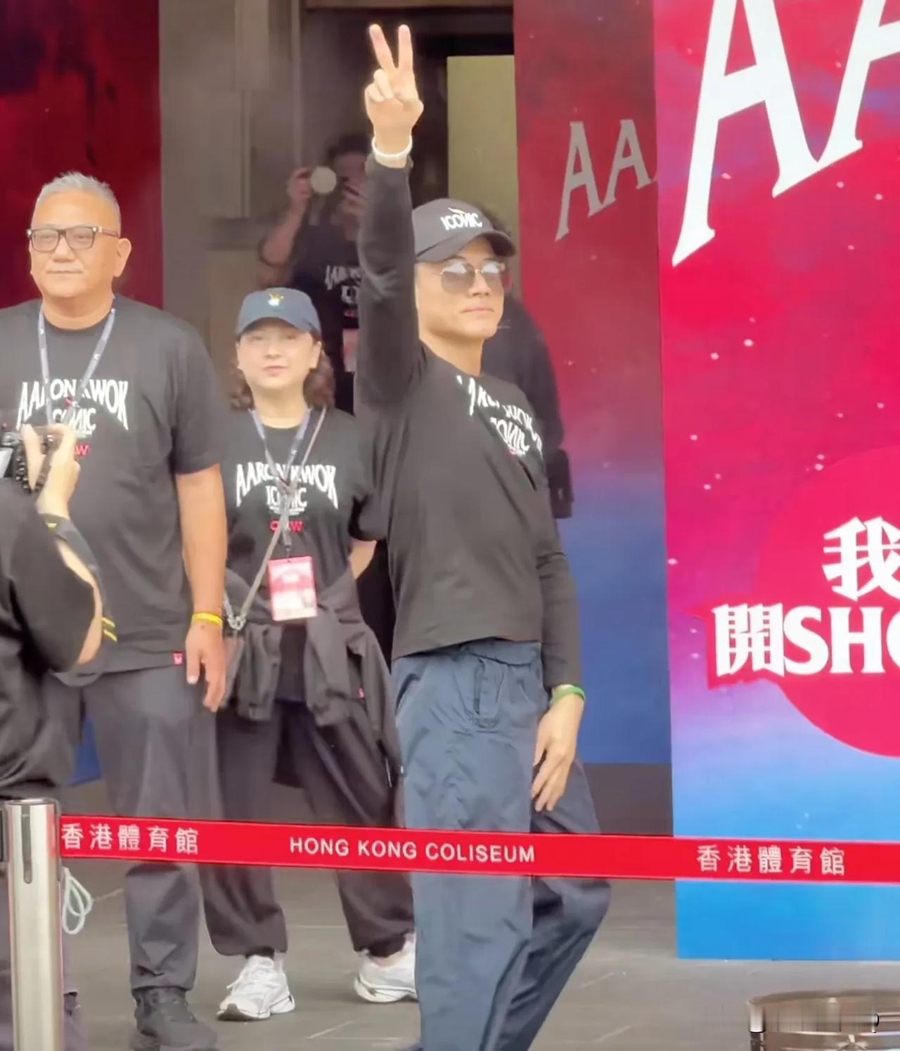 没有想到吧！这个陪伴我们长大的明星已经58了！但是不管是脸还是身材都保持的那么好