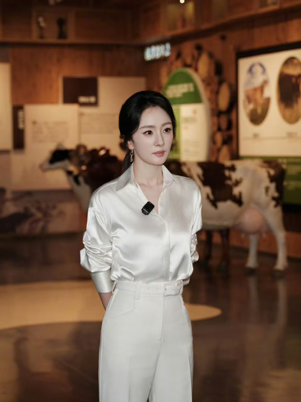 都市女霸总文具象化了