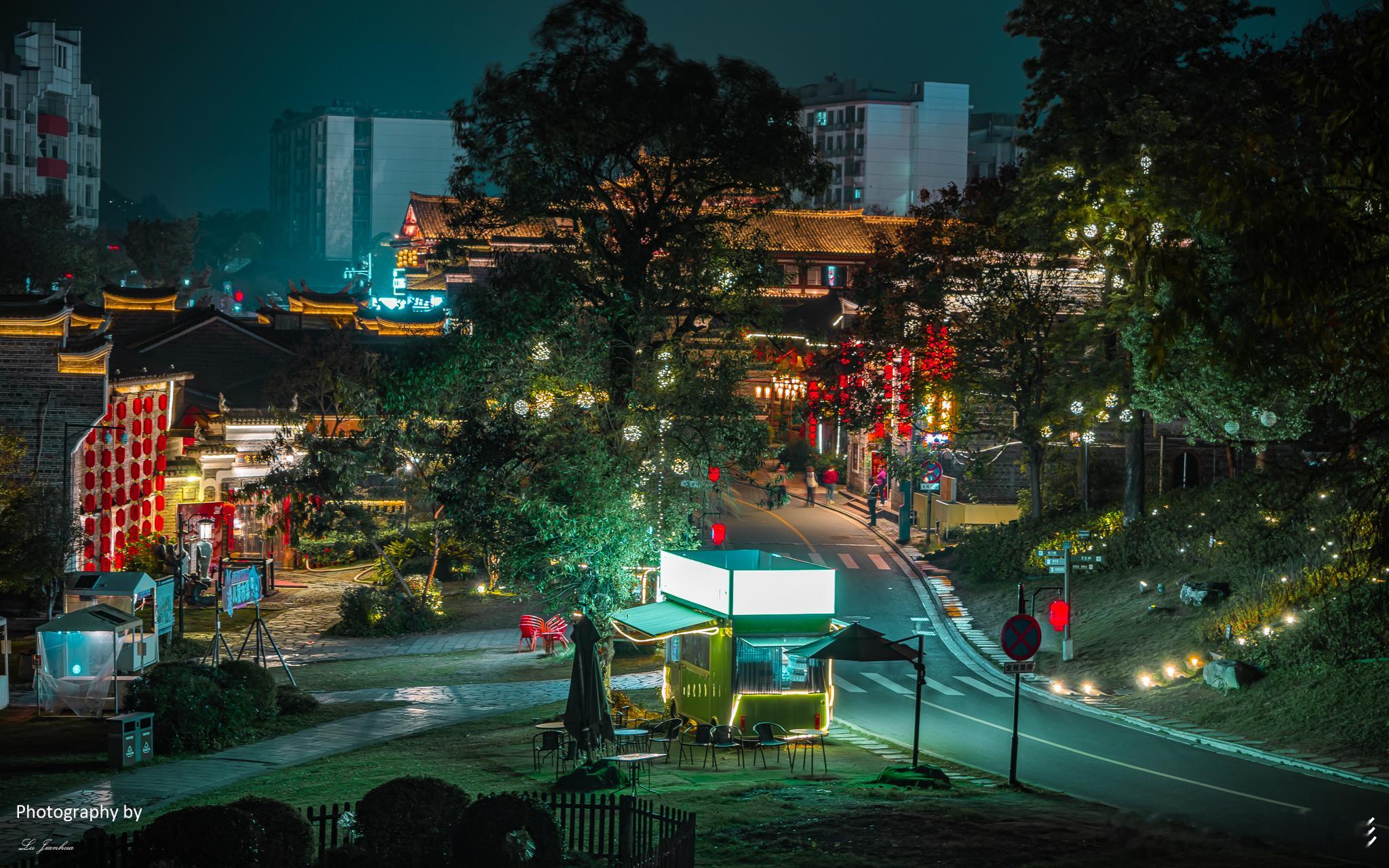 第一次到达了这座城市，它的美丽，都尽收眼底。 赣州印象。 自然风光  赣州[地点