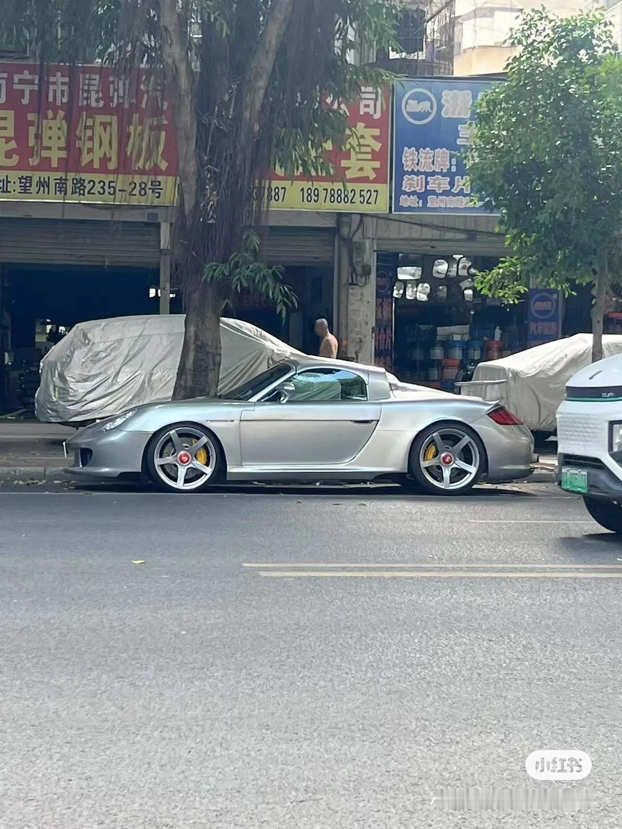 一瞬间，我也懵了～ ​​​