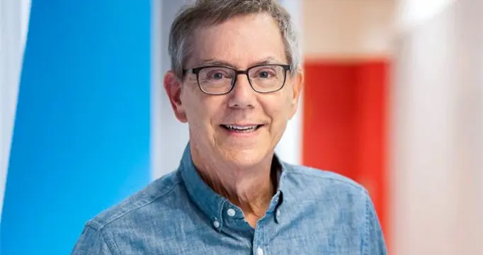 消息稱蘋果董事長已達到建議退休年齡 CEO庫克有望接任