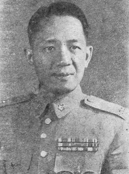 1937年，南京沦陷，一个工兵营长为活命，跑到寺庙当和尚，谁知却引起日军的怀疑。